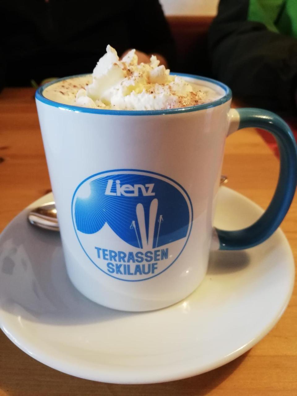 Ferienwohnung Holiday Lienz Exteriör bild